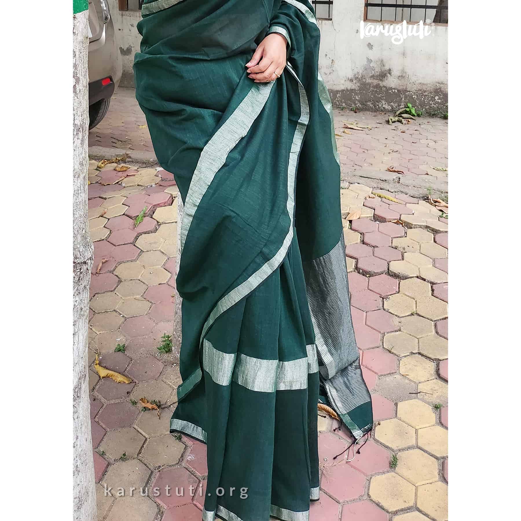 Buy Arihant Mills Green Colour Cotton Designer Saree With Unstitched Blouse  Piece at Amazon.in