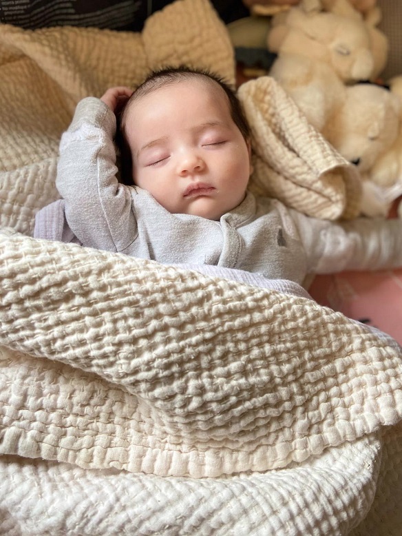 Baby blanket Muslin jamdani with kantha stitching