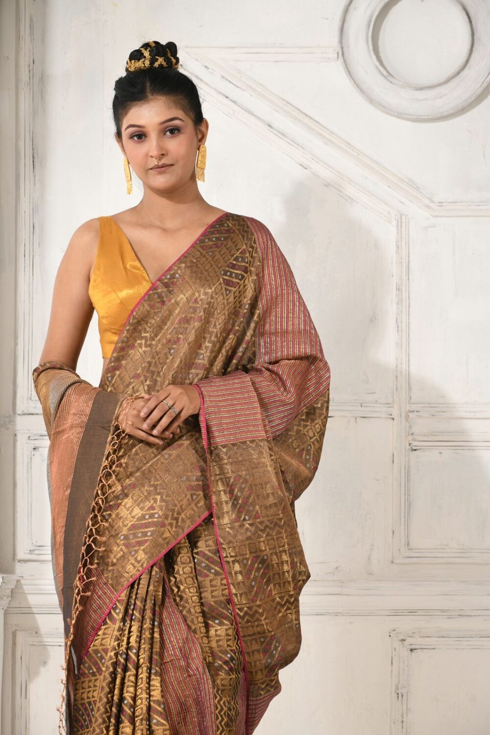 JACQUARDHANDLOOMMETALLICSAREE-KARU25-ANTIQUEGOLD (3)