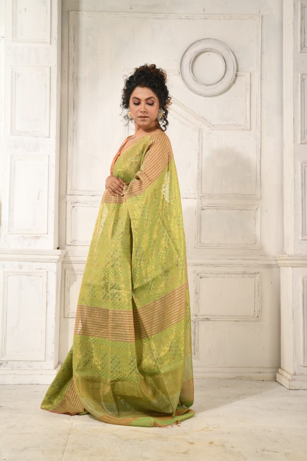 JACQUARDMETALLICSAREE-KARU36-LEAF-GREEN (3)