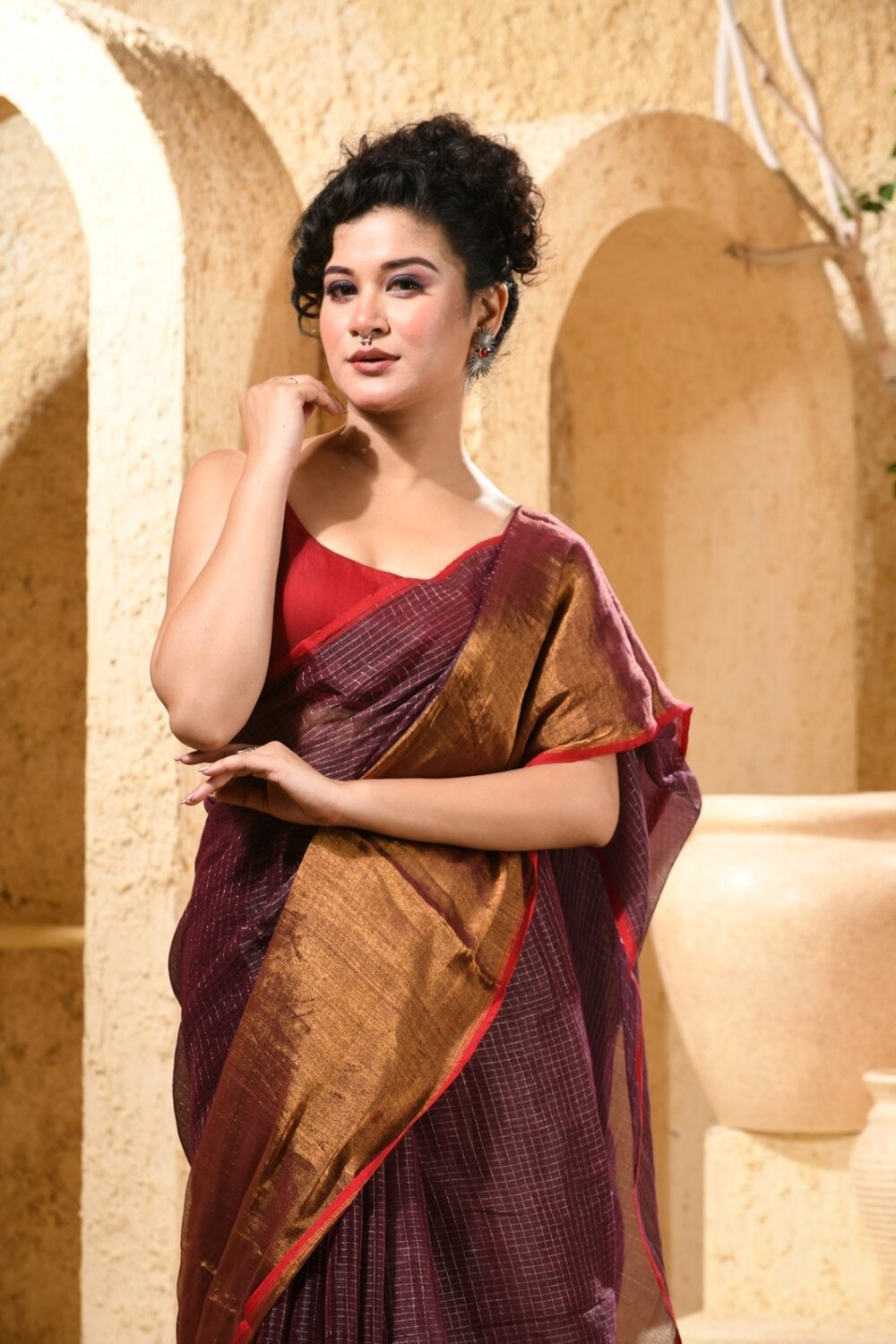 METALLICHANDLOOMSAREE-KARU14-WINEANDSILVERGOLDZARIBORDER