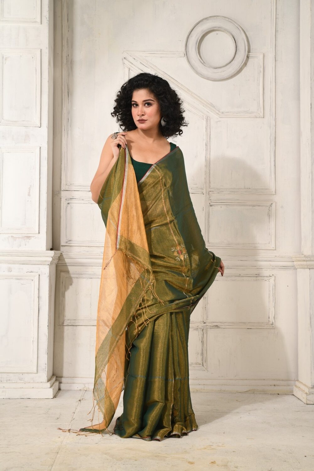 METALLICHANDLOOMSAREE-KARU23-GREEN-GOLD (1)